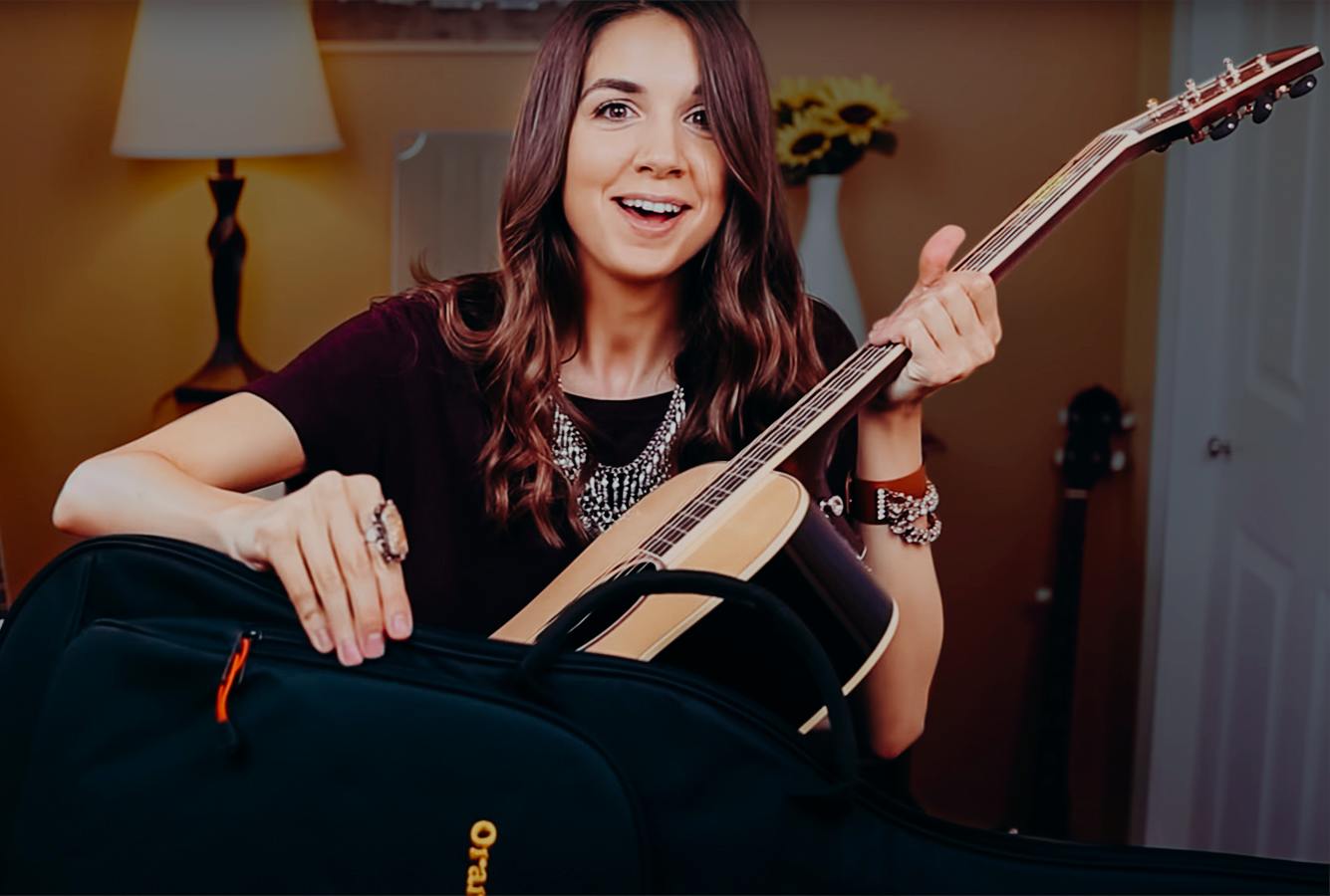 Unboxing Echo With Guitar Goddess