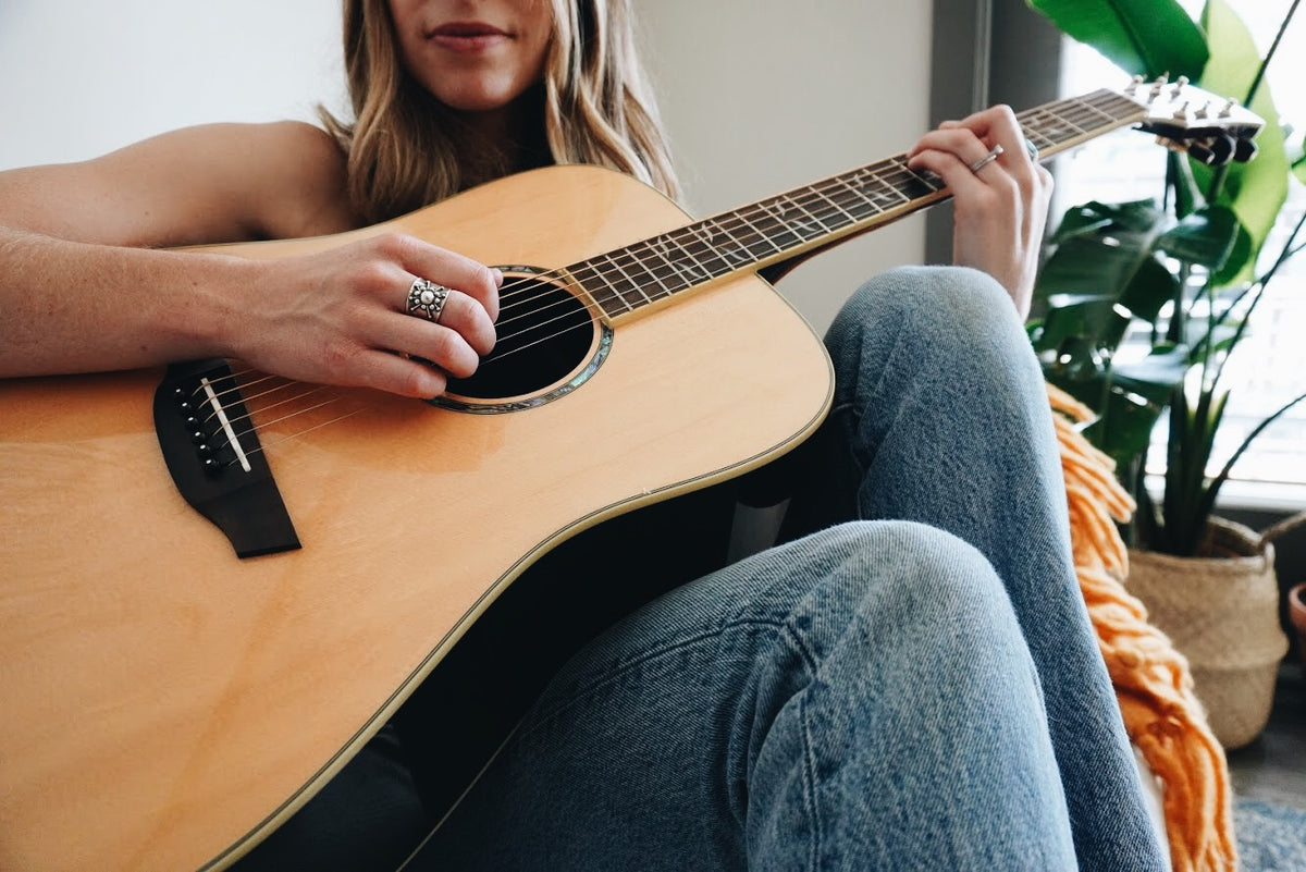 Strumming 101