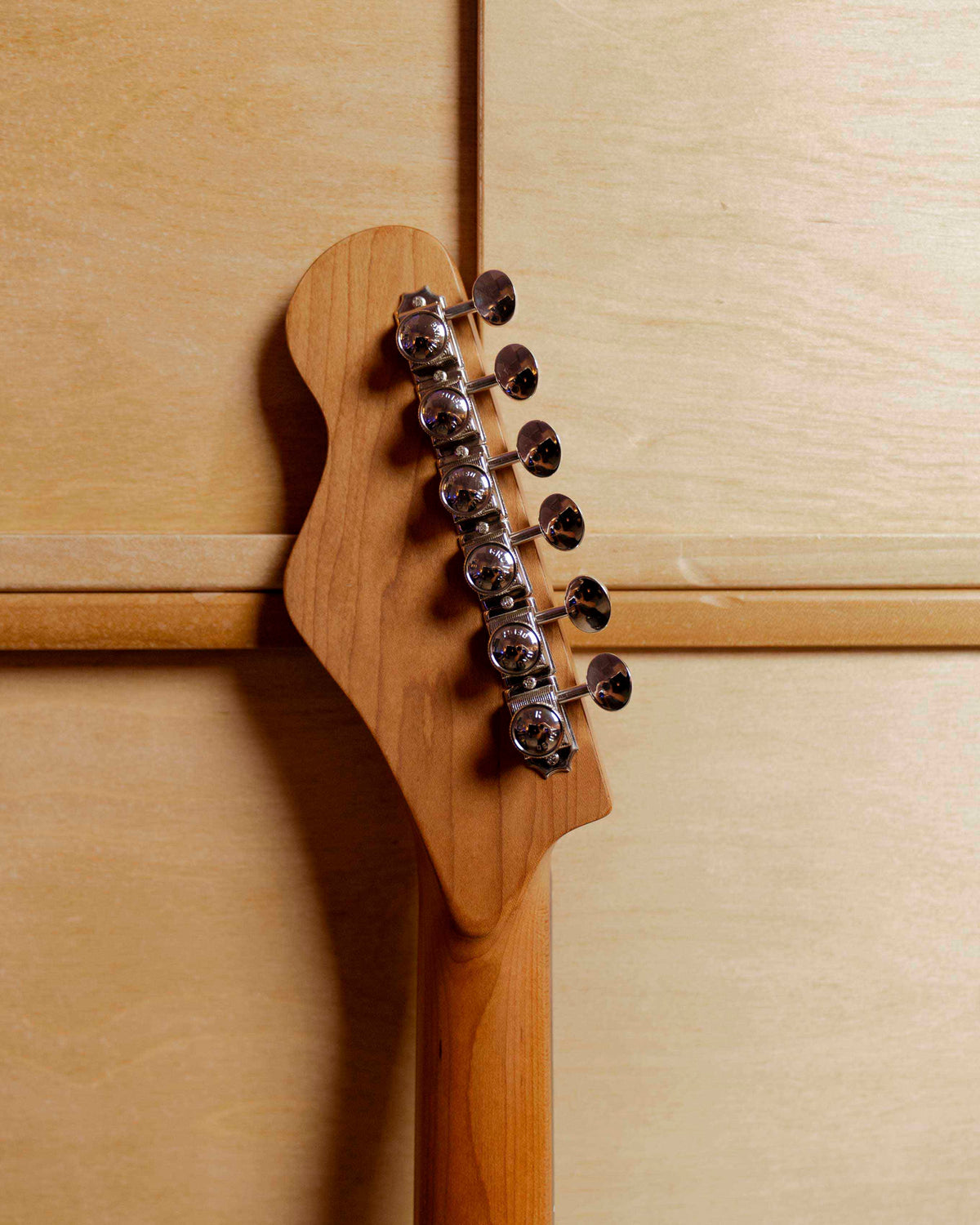 Del Sol baritone rear headstock